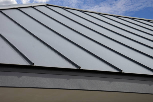 Best Roof Maintenance and Cleaning  in London, OH